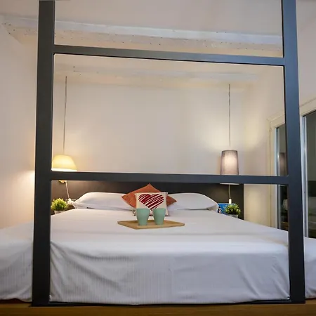 Rk Golden House * Bologna